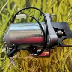 Jak zamontować rozrusznik elektryczny do kosiarki – uniknij problemów przy instalacji