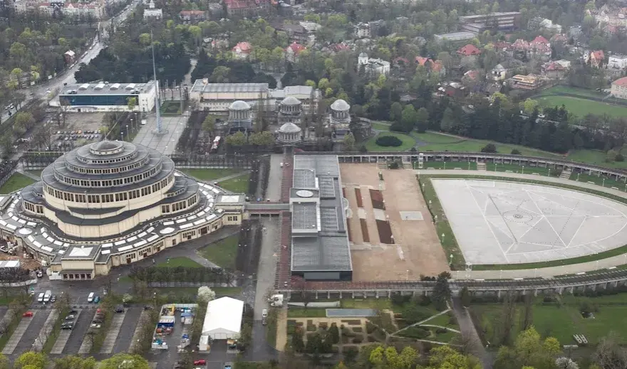 Jak dojechać do pergoli we Wrocławiu? Sprawdź najlepsze trasy!